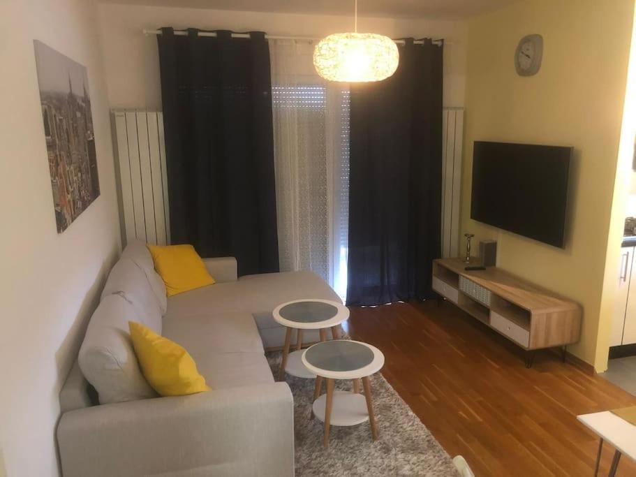 Apartman Arena-Velesajam Vito Zagreb Luaran gambar